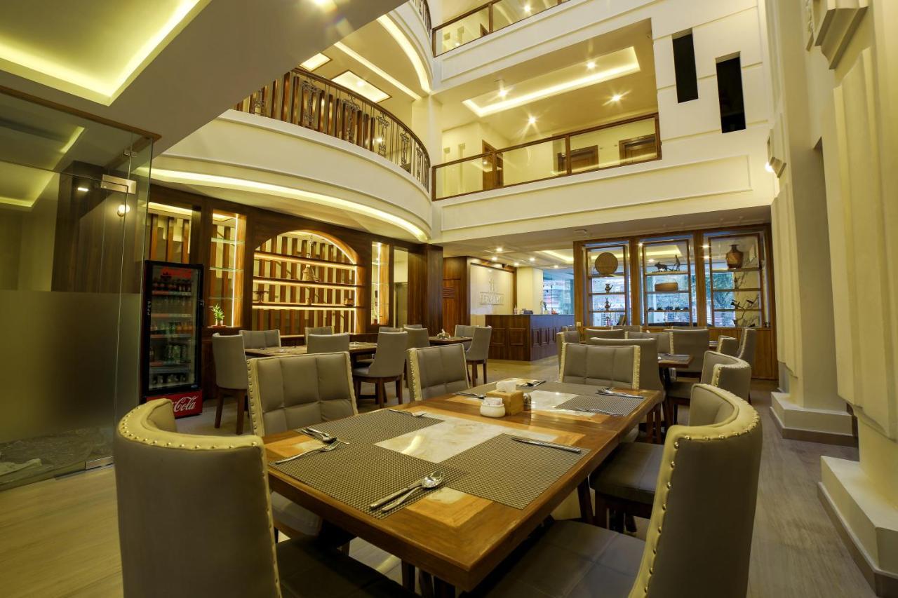 Hotel Fewa Trip Покхара Экстерьер фото