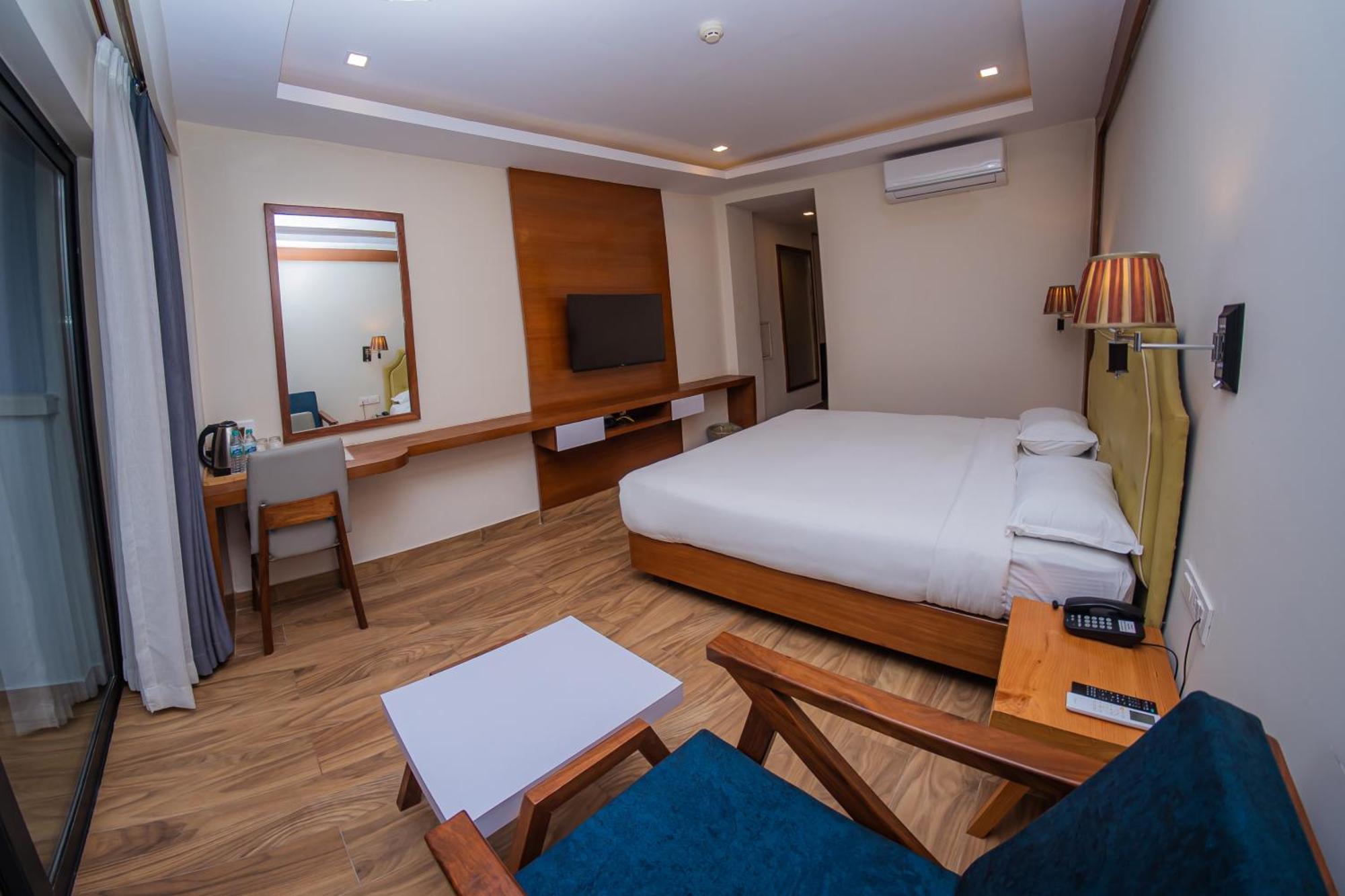 Hotel Fewa Trip Покхара Экстерьер фото