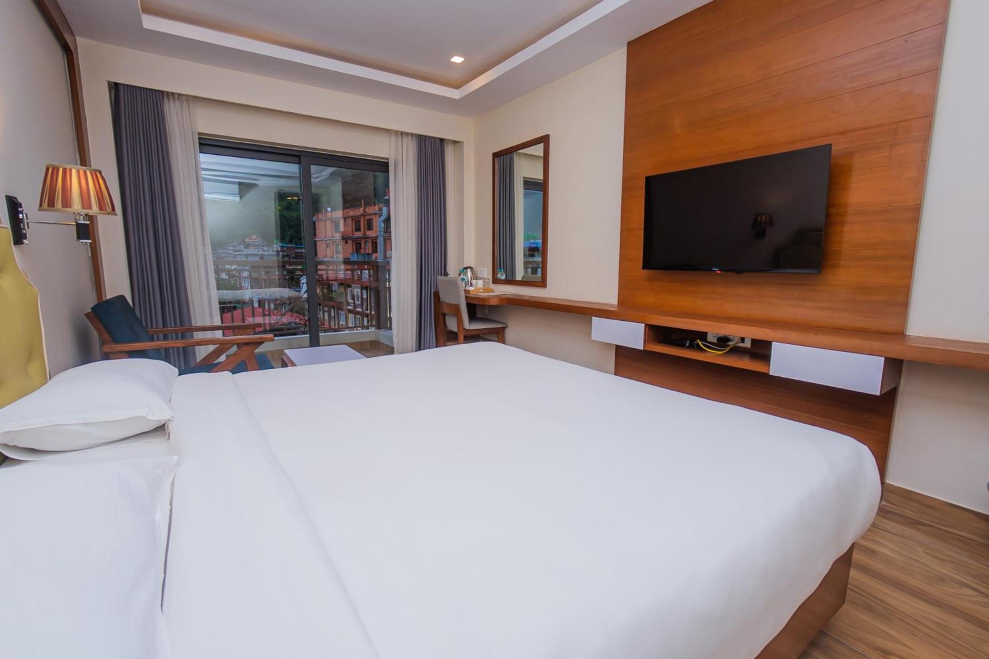 Hotel Fewa Trip Покхара Экстерьер фото
