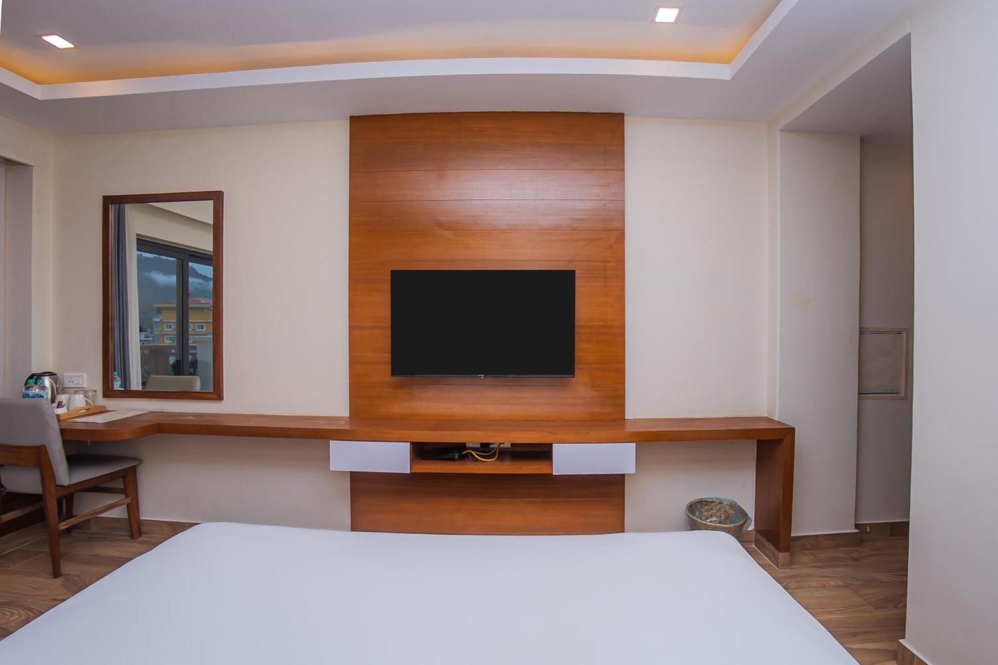 Hotel Fewa Trip Покхара Экстерьер фото